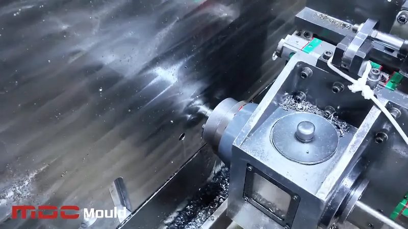 拉伸模具安装后试模全流程解析